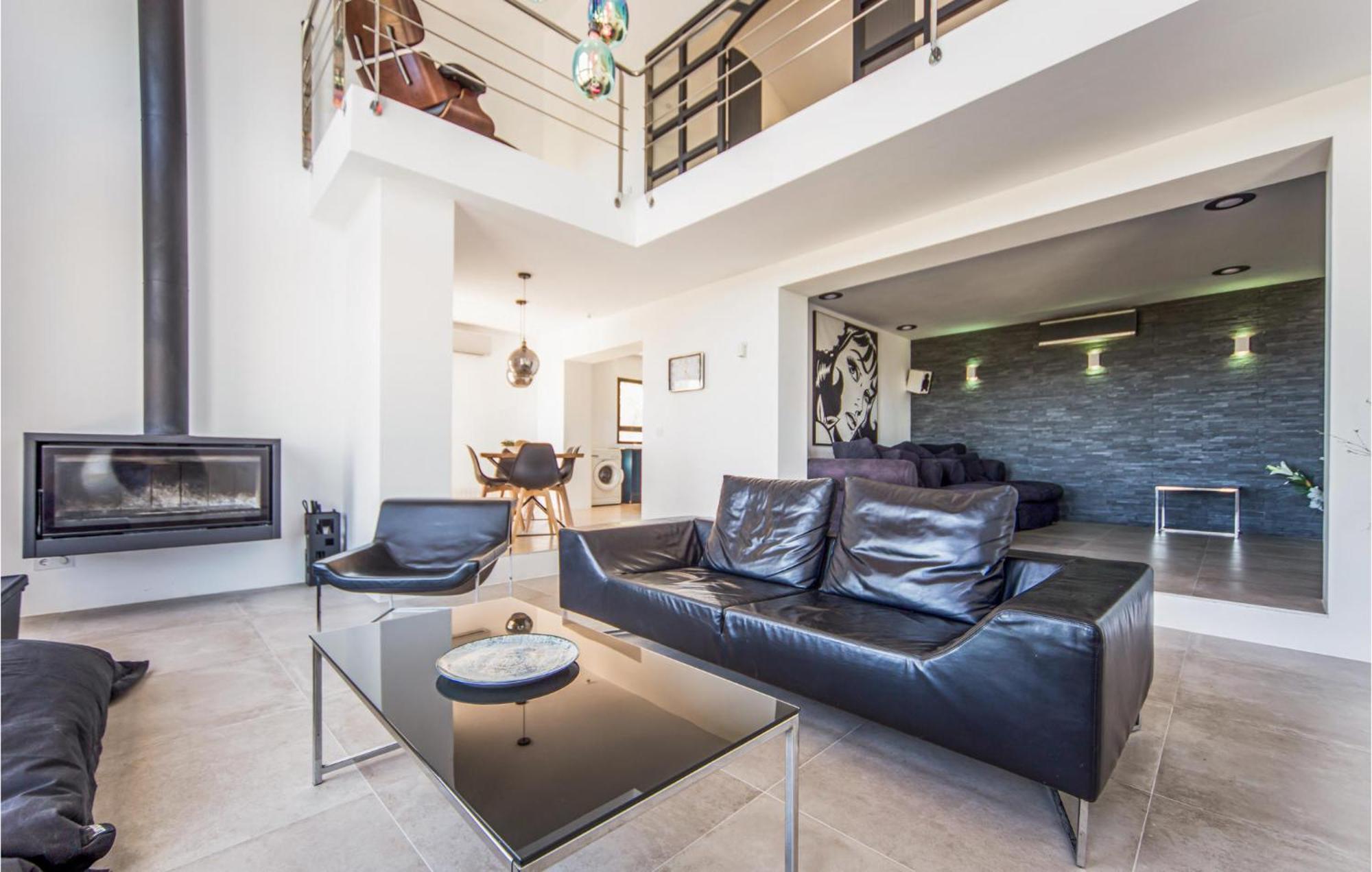 Amazing Home In Ador With Kitchenette 外观 照片